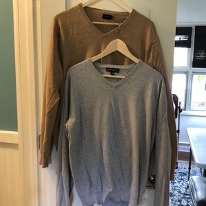 2 JCrew sweaters size xl